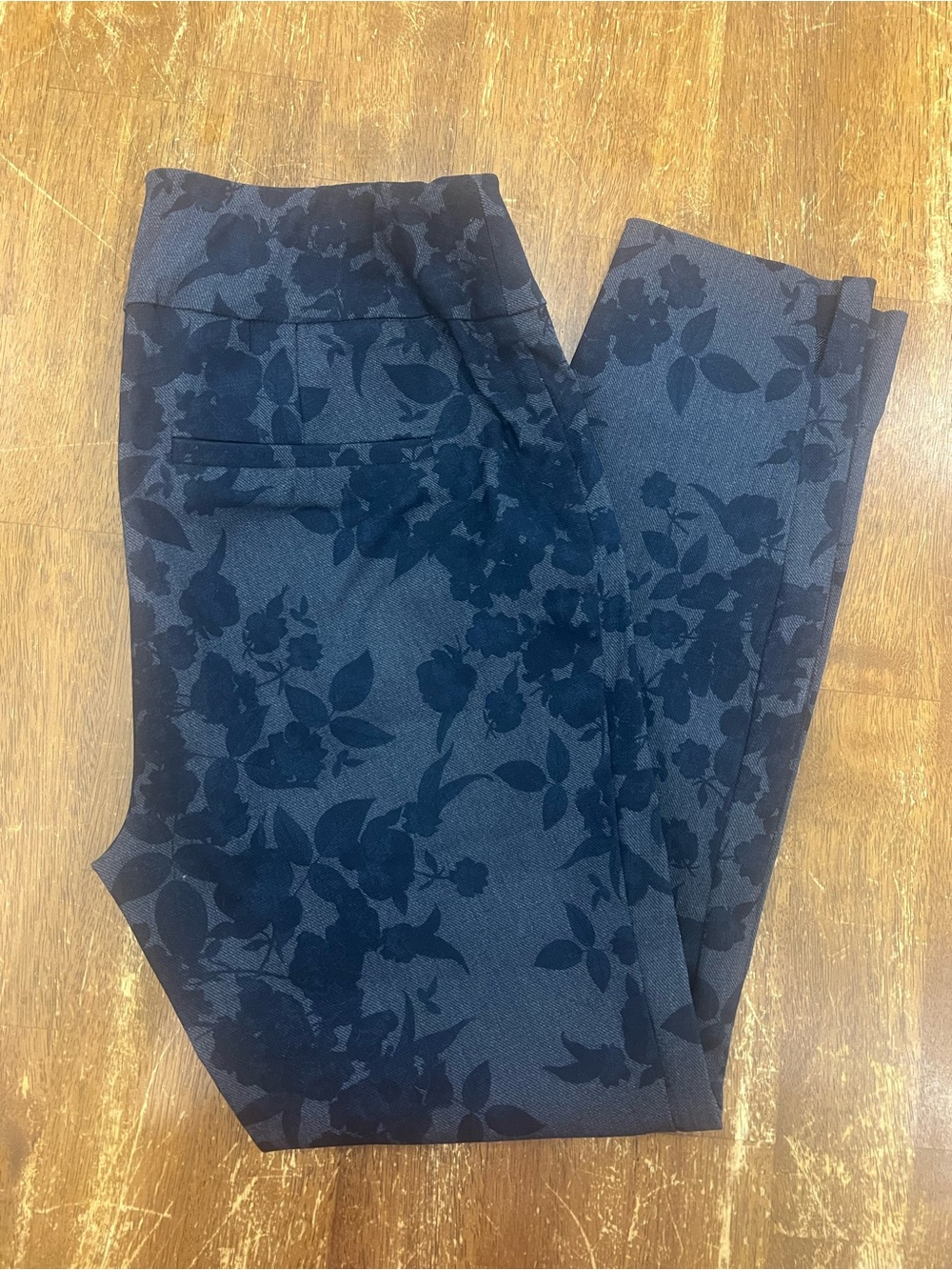 Women's Floral-Print Skinny Pants - Navy